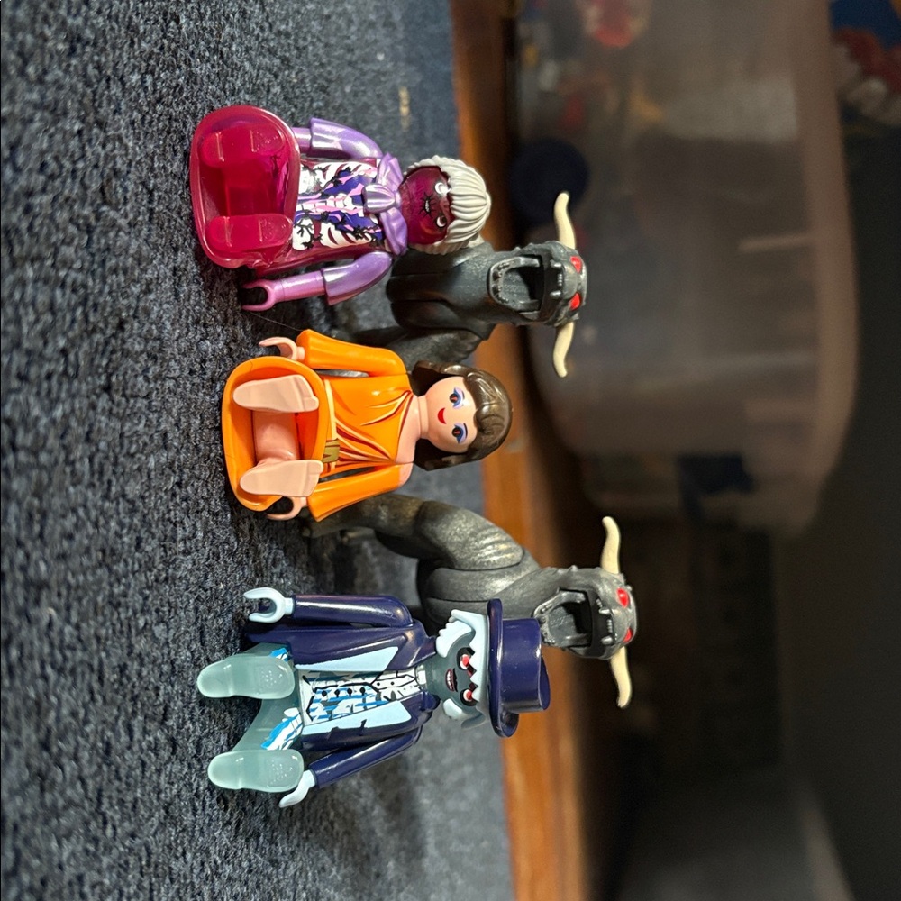 Orange and Gray Playset with Figures